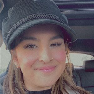 Meet your Posher, Kristen